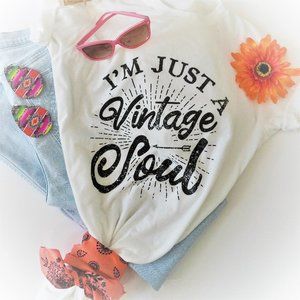 Vintage Soul Graphic Short Sleeve Crew Neck Tee
